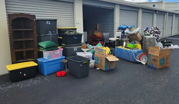 storage-unit-junk-removal-florida-900-8